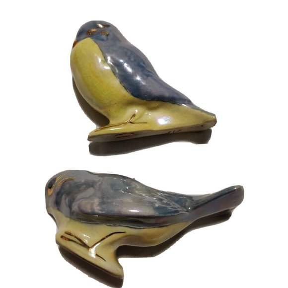 Vintage Blue Yellow Birds Salt & Pepper Shakers Gold Detailed Glossy Porcelain - Picture 3 of 16